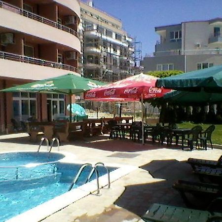 Femili Hotel Diveda Sveti Vlas Exterior photo