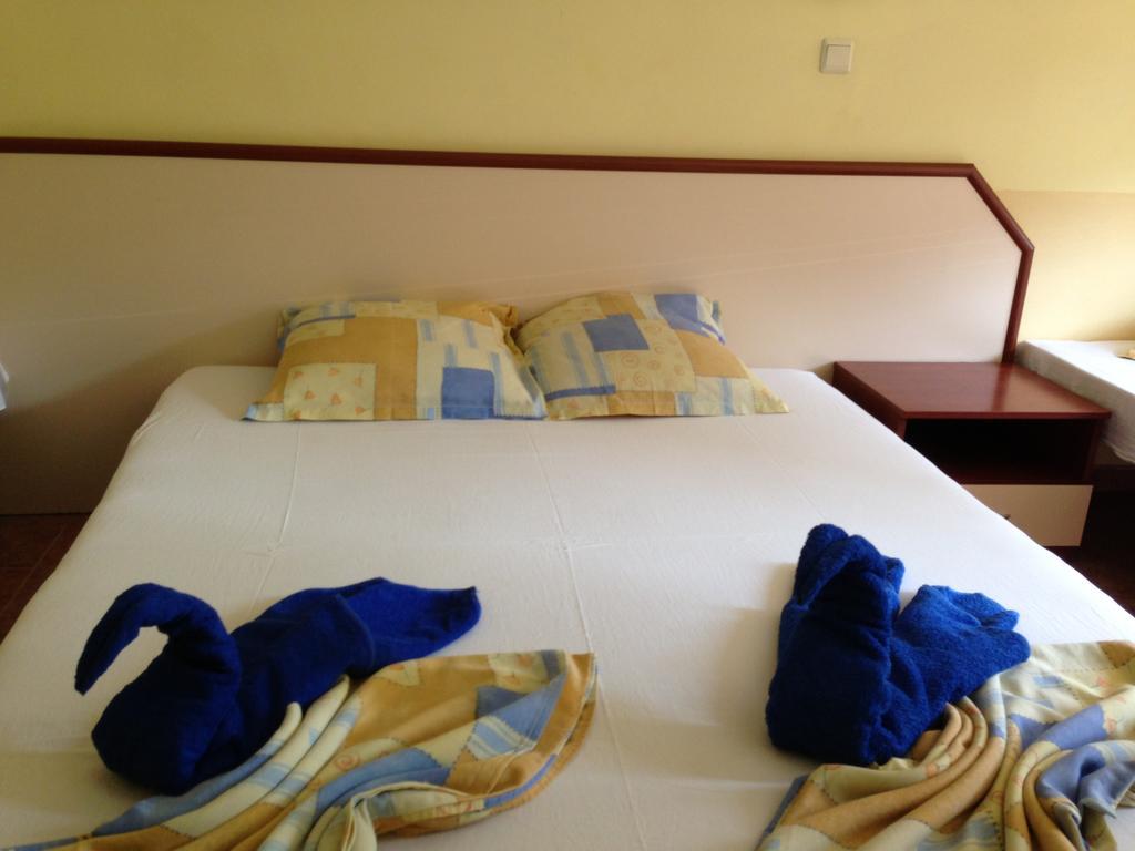 Femili Hotel Diveda Sveti Vlas Room photo